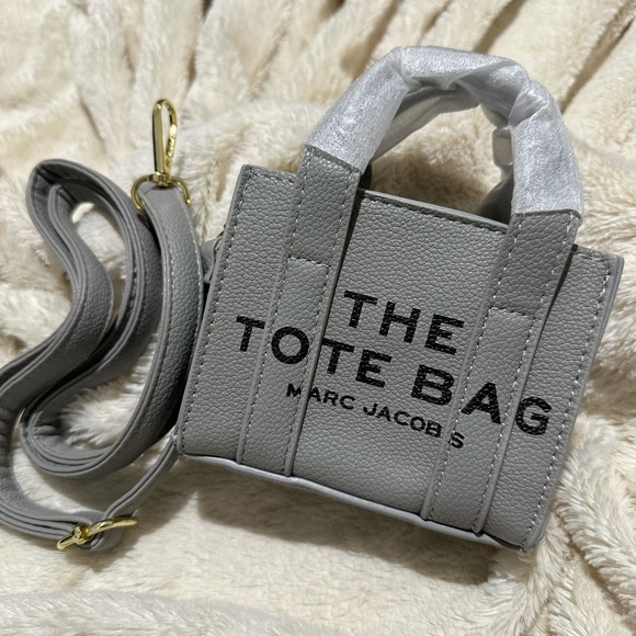 Marc Jacobs Handbags - Mini Tote Bag